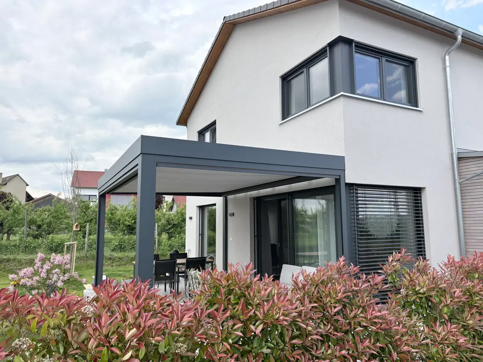 Moderne Terrassenüberdachung in Reute
